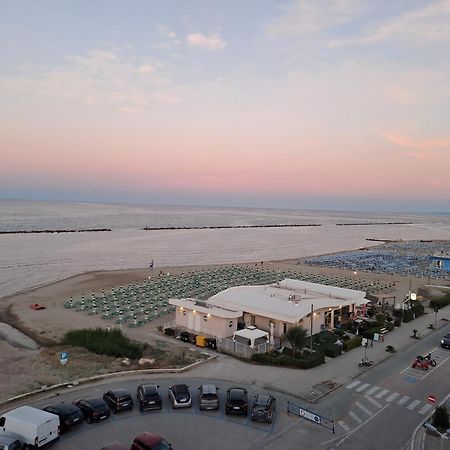 شقة Attico Fronte Mare مارتينسيكورو المظهر الخارجي الصورة