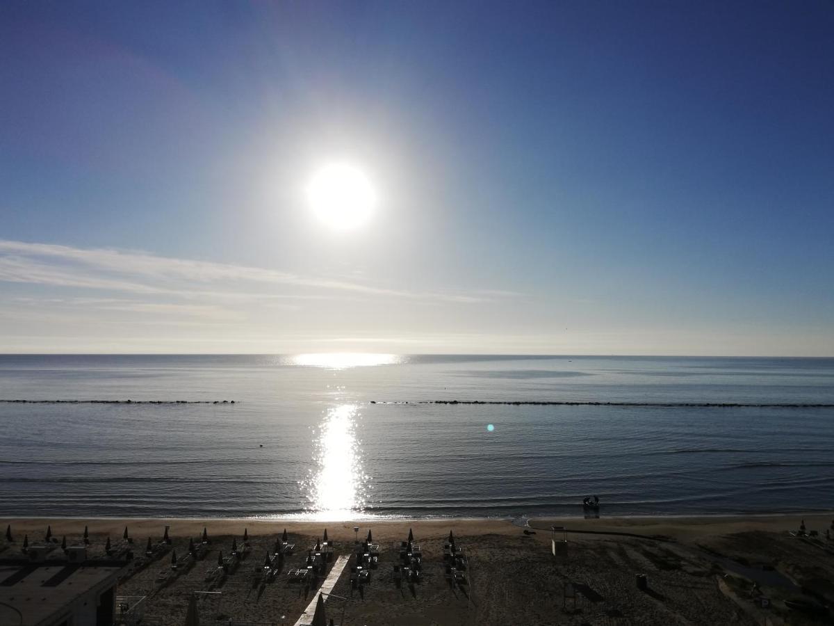 شقة Attico Fronte Mare مارتينسيكورو المظهر الخارجي الصورة