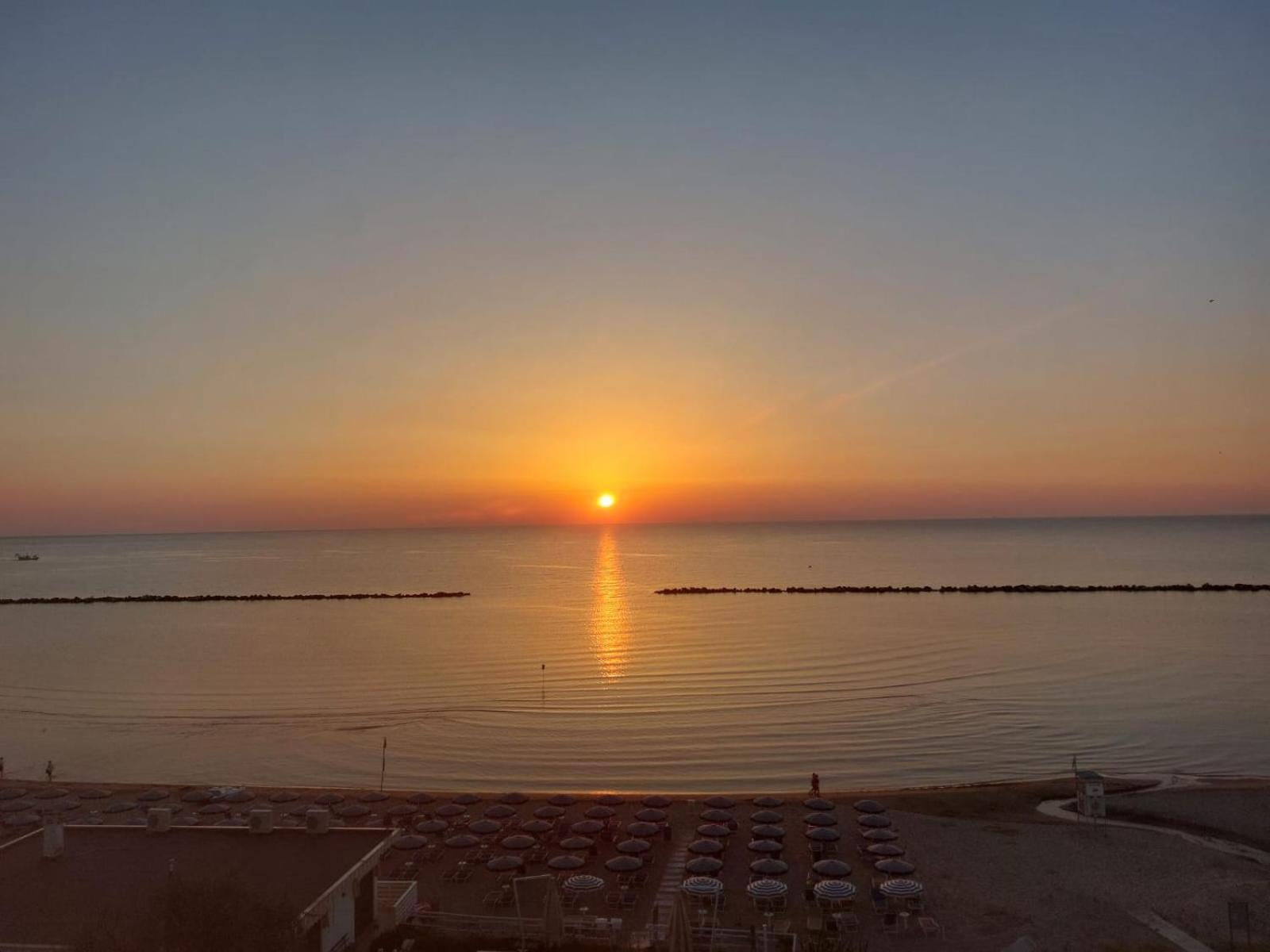 شقة Attico Fronte Mare مارتينسيكورو المظهر الخارجي الصورة